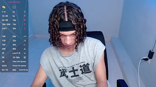 Snapshot of Axel_fox77 chatting on July 23, 2026, 11:22 pm Axel fox77 online show from July 23, 2026, 11:22 pm