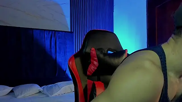 Adonys Lewis  online show from January 13, 2026, 8:29 am