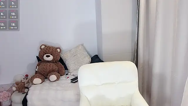 tutu-l online show from April 3, 2026, 12:28 am