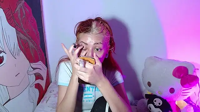 kittymiauu444 online show from March 26, 2026, 2:54 am