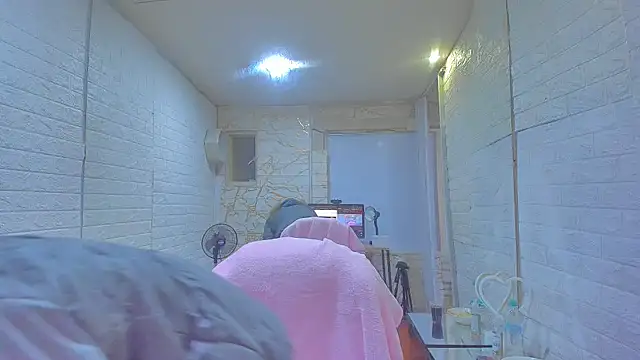 Betany Grey online show from March 6, 2026, 3:34 am