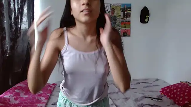 Flakita2026 online show from April 23, 2026, 8:10 pm