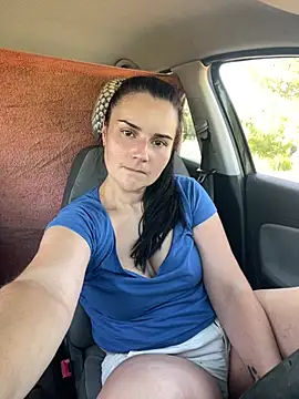 Snapshot of Alice_Dan chatting on June 25, 2026, 7:02 am Alice Dan online show from June 25, 2026, 7:02 am