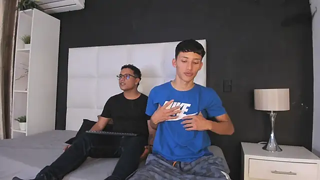 Alejandro Tom online show from January 16, 2026, 4:05 am