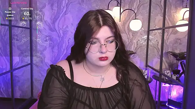 Siena aa online show from March 3, 2026, 2:02 pm