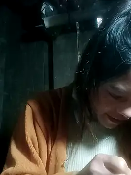 jjennyyy online show from February 11, 2026, 2:22 am