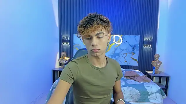 Anyelo Twink online show from March 21, 2026, 4:14 am