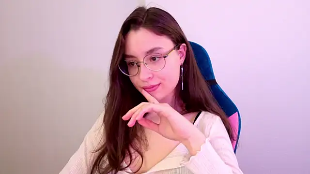 Snapshot of classy____ chatting on May 2, 2026, 2:22 pm classy online show from May 2, 2026, 2:22 pm