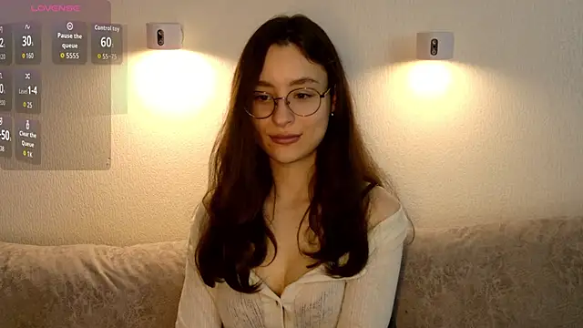 Snapshot of classy____ chatting on May 14, 2026, 4:04 pm classy online show from May 14, 2026, 4:04 pm