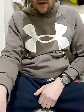 80julien online show from March 1, 2026, 5:40 am