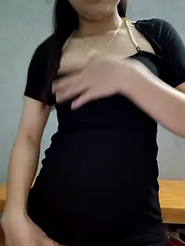 Vanvan68xx online show from April 14, 2026, 2:22 pm