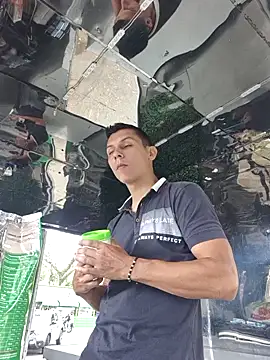 Andres storm online show from April 5, 2026, 8:15 pm