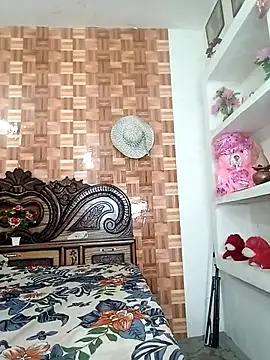 Angel eyes00 online show from April 22, 2026, 5:42 pm