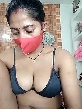 Angel eyes00 online show from April 20, 2026, 7:48 pm