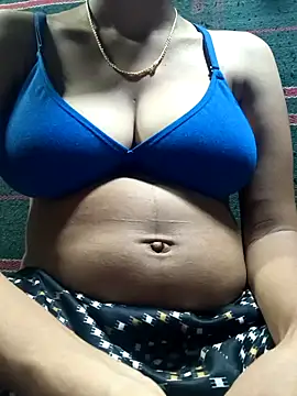 call me ammulu099 online show from January 14, 2026, 6:44 pm