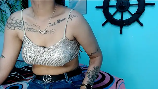 lucerodelamanana343 online show from February 14, 2026, 8:09 pm