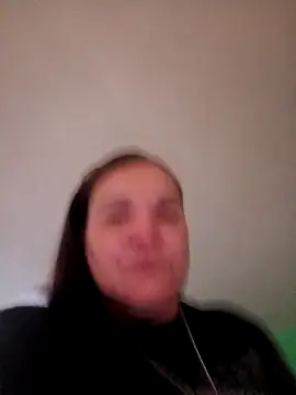 lee hot online show from February 13, 2026, 7:14 pm