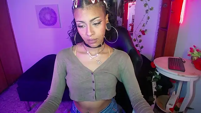 jia1111  online show from February 12, 2026, 2:06 pm