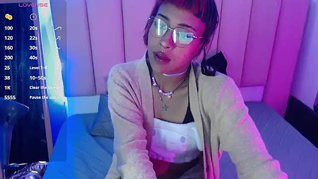 jia1111  online show from February 23, 2026, 3:56 pm