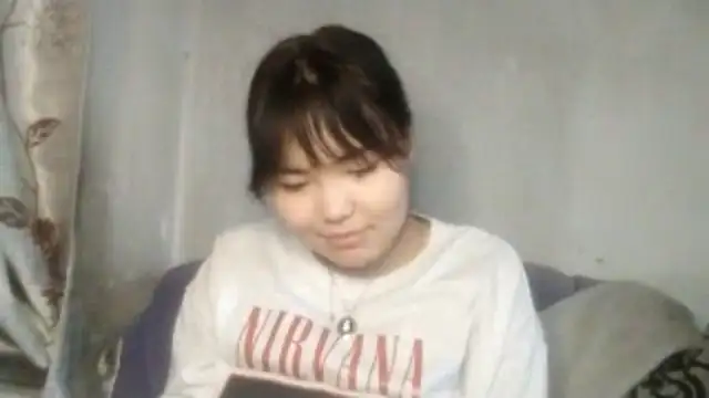 MollyAsian online show from March 2, 2026, 5:52 am