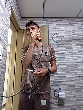 torvyHot online show from April 11, 2026, 8:12 pm