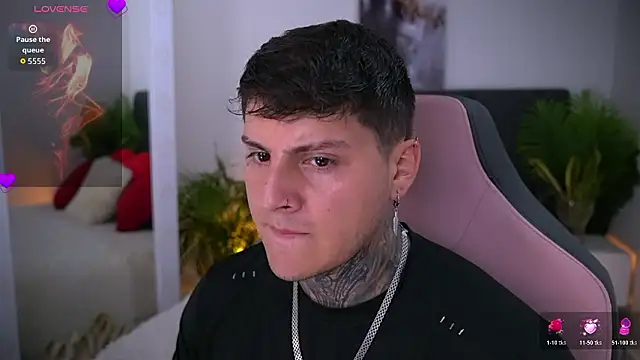 goldenatlasX online show from February 7, 2026, 7:55 pm