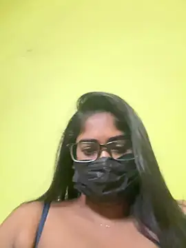 Snapshot of juicyhoney111 chatting on July 5, 2026, 2:49 am juicyhoney111 online show from July 5, 2026, 2:49 am