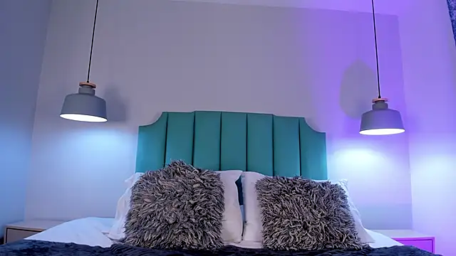 anahijones1 online show from February 6, 2026, 9:27 am