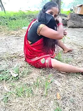 Snapshot of Shivanisingh4 chatting on July 27, 2026, 4:30 am Shivanisingh4 online show from July 27, 2026, 4:30 am