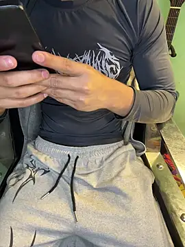 Snapshot of urfuckbunny chatting on February 24, 2026, 5:47 pm urfuckbunny online show from February 24, 2026, 5:47 pm