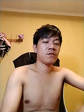 Snapshot of asian_guy67 chatting on July 24, 2026, 1:45 am asian guy67 online show from July 24, 2026, 1:45 am