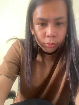 BriannaCruz24 online show from April 21, 2026, 2:03 am