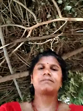 Hot di97 online show from June 3, 2026, 1:06 am