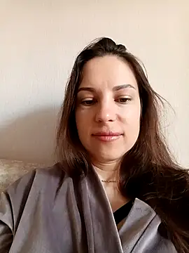 She-Moon online show from April 20, 2026, 5:54 am