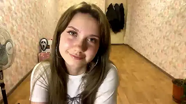 BerneiiceNases online show from February 8, 2026, 3:43 pm