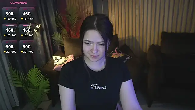 Snapshot of MargaritaGrey chatting on June 15, 2026, 7:13 pm MargaritaGrey online show from June 15, 2026, 7:13 pm
