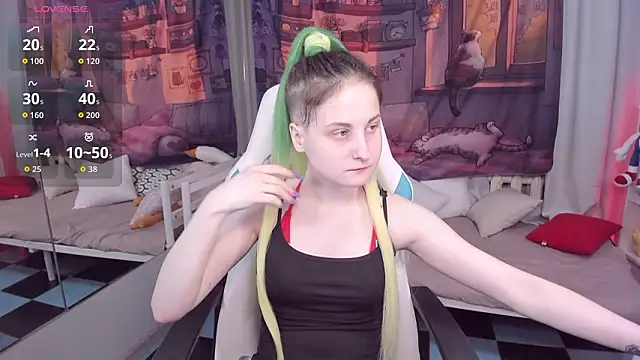 Snapshot of KiraDuvall chatting on March 3, 2026, 6:37 pm KiraDuvall online show from March 3, 2026, 6:37 pm