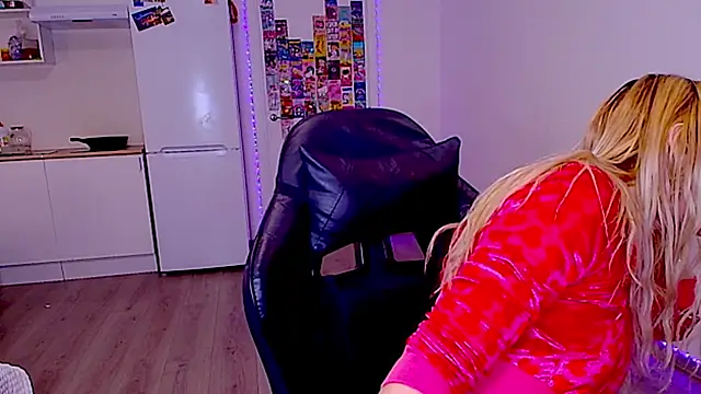 sailormoon666  online show from February 28, 2026, 1:49 am