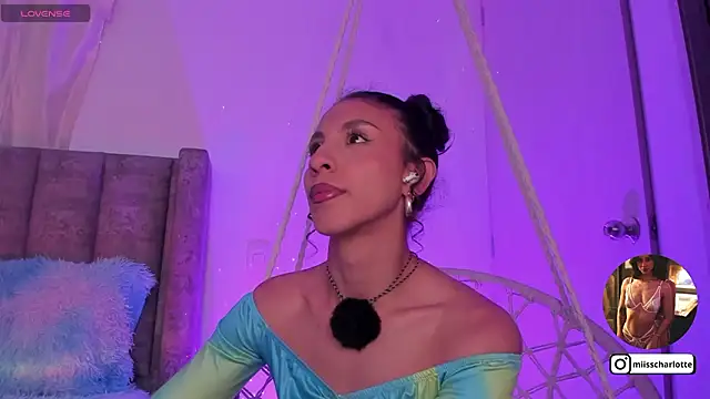 miss  charlotte7 online show from March 27, 2026, 4:10 am