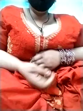 Cute-rasma online show from January 18, 2026, 7:23 am