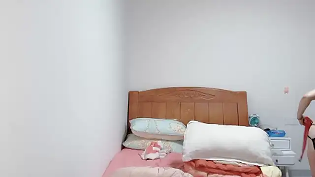 xixi 521 online show from March 5, 2026, 1:40 pm