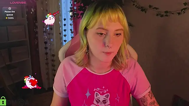 Roziett Belle online show from February 16, 2026, 9:08 am