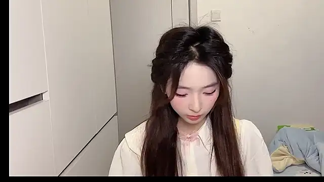 1X-NanNan online show from January 19, 2026, 1:37 pm