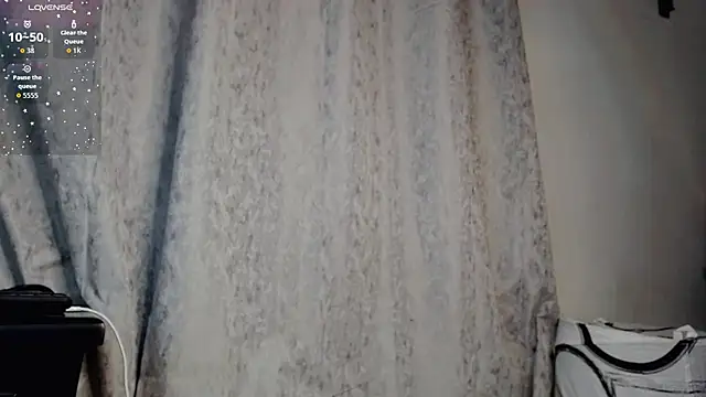 Snapshot of Yankees_xxx chatting on June 3, 2026, 2:29 pm Yankees xxx online show from June 3, 2026, 2:29 pm