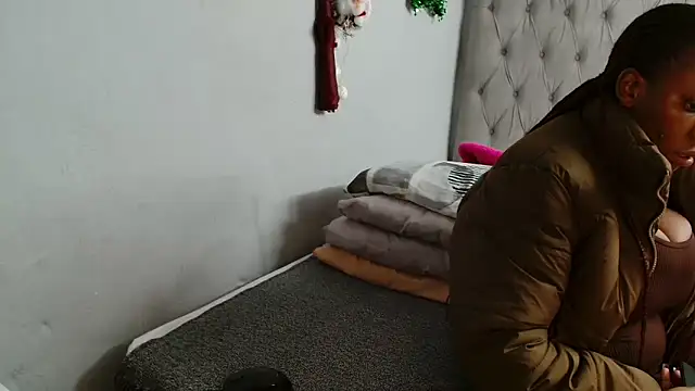 MelowD 2 online show from April 18, 2026, 5:48 pm