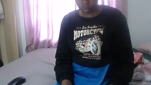 Snapshot of Nellybba chatting on May 30, 2026, 12:00 pm Nellybba online show from May 30, 2026, 12:00 pm