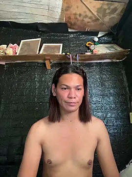 HugeAgatha online show from February 7, 2026, 9:17 am