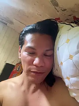 HugeAgatha online show from March 29, 2026, 4:58 am