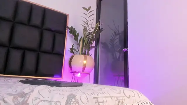 Rachel berlin online show from February 28, 2026, 8:08 pm