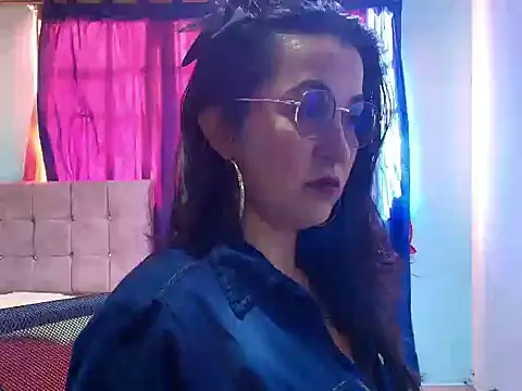 Snapshot of talia_mystic chatting on January 14, 2026, 8:34 pm talia mystic online show from January 14, 2026, 8:34 pm